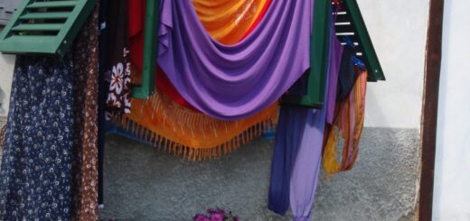 Colorful cloth in Calci