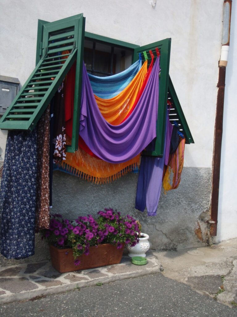 Colorful cloth in Calci