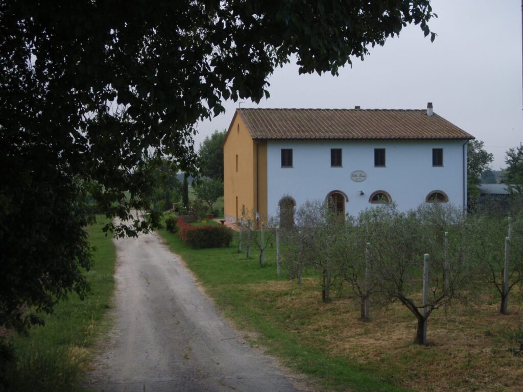 Villa Fiona, a bed and breakfast in rural Tuscany